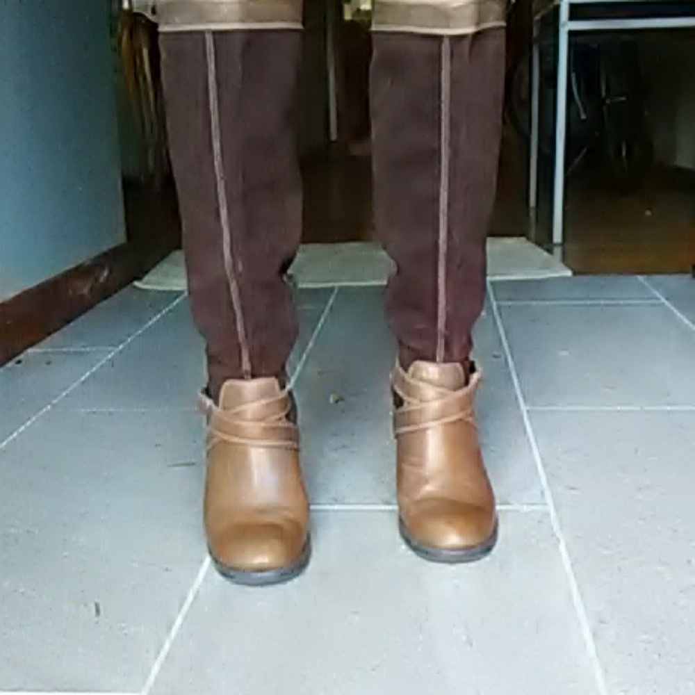 Ladies boots